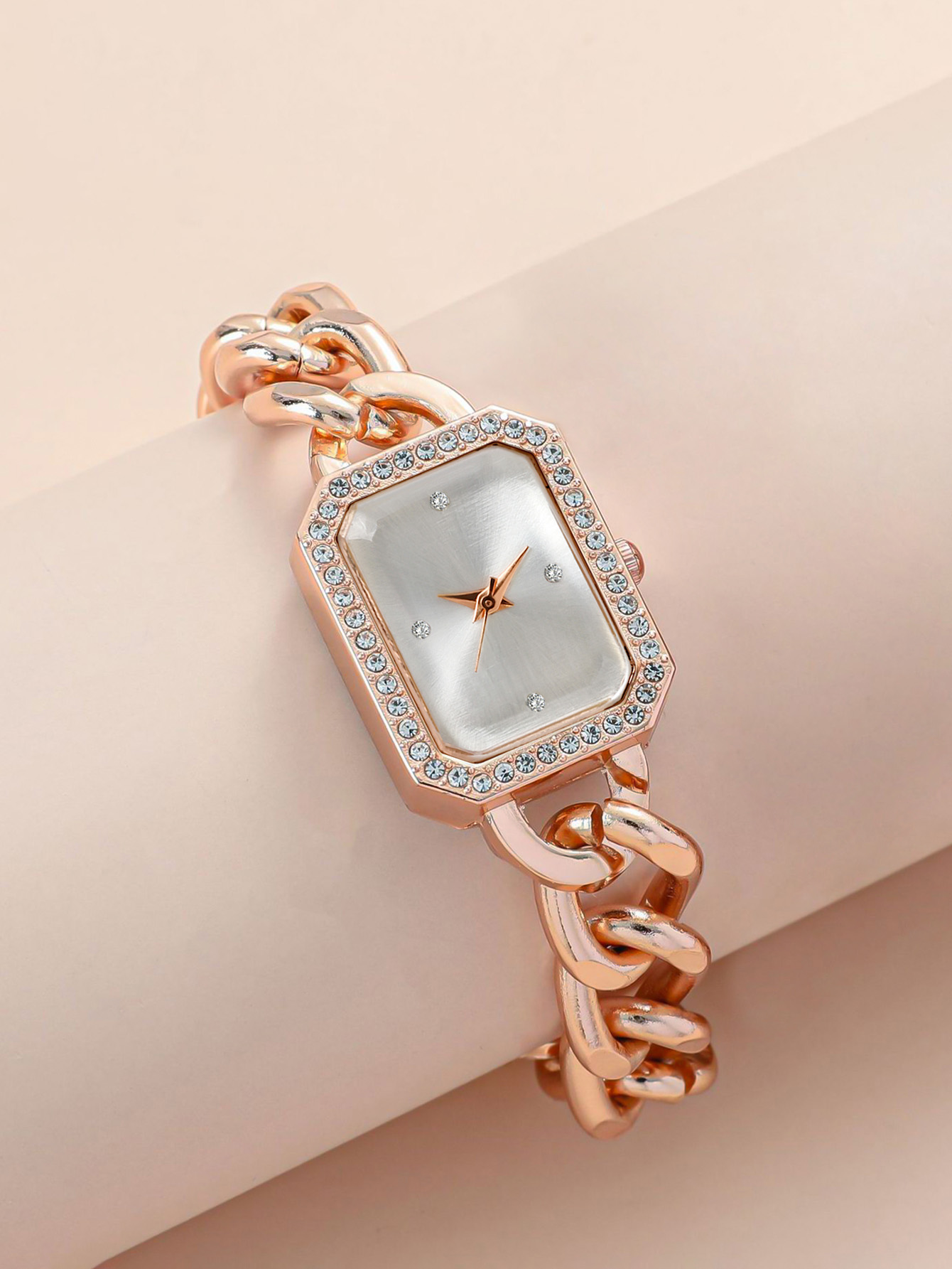 Mystery box contains 1randomco - Luxury Watch & Jewellery review and price