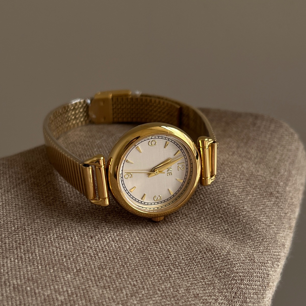Vintage Style Luxury Watch Hig - Luxury Watch With Leather Strap review and price
