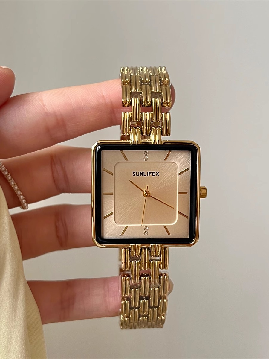 Retro Hong Kong style large di - Luxury Watch In Hong Kong review and price