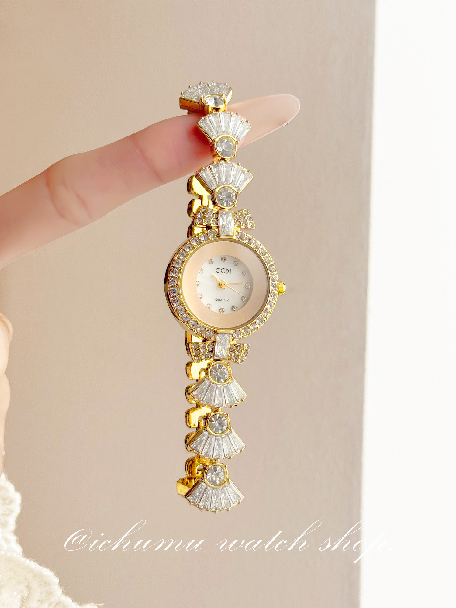 Mermaid Women's Watch Light Lu - Luxury Watch review and price