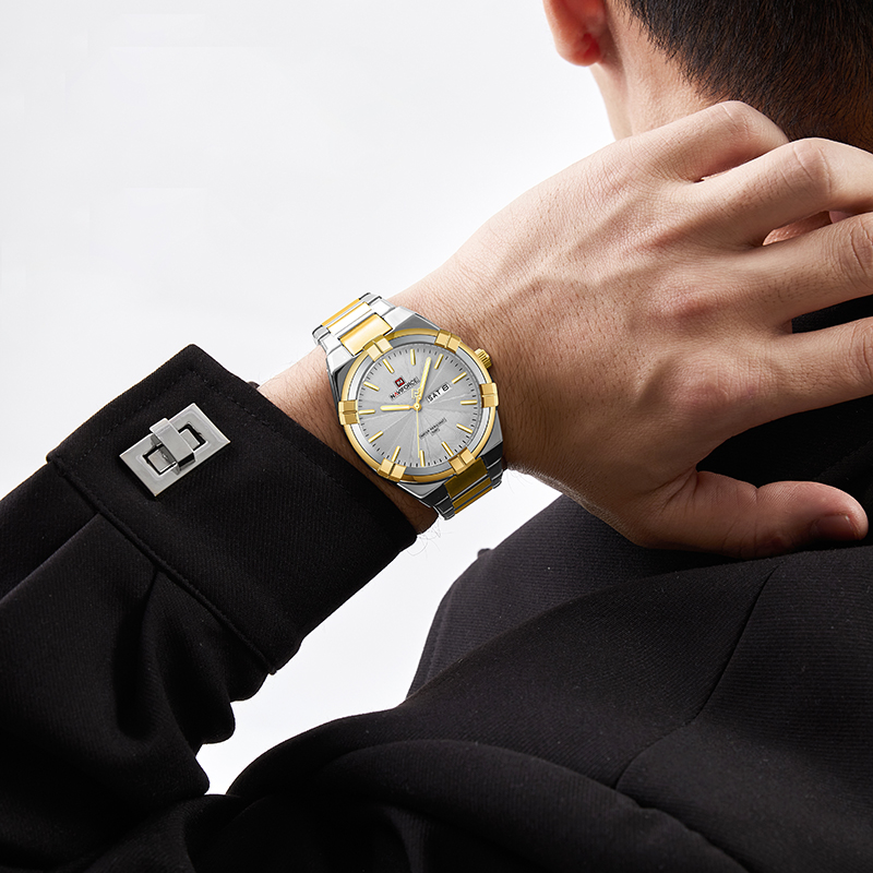 NAVIFORCE Classic Day and Date - Field Watch Military review and price